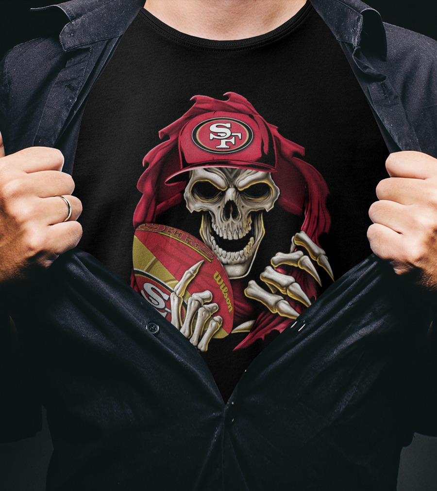 San Francisco 49ers Skull Holding Football With SF Cap T-Shirt