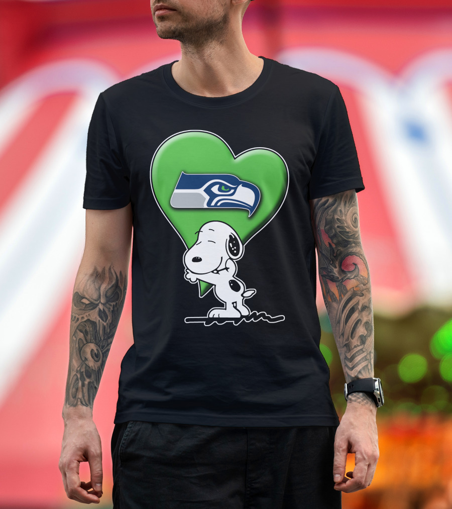 Snoopy Heart Seattle Seahawks Fan T-Shirt