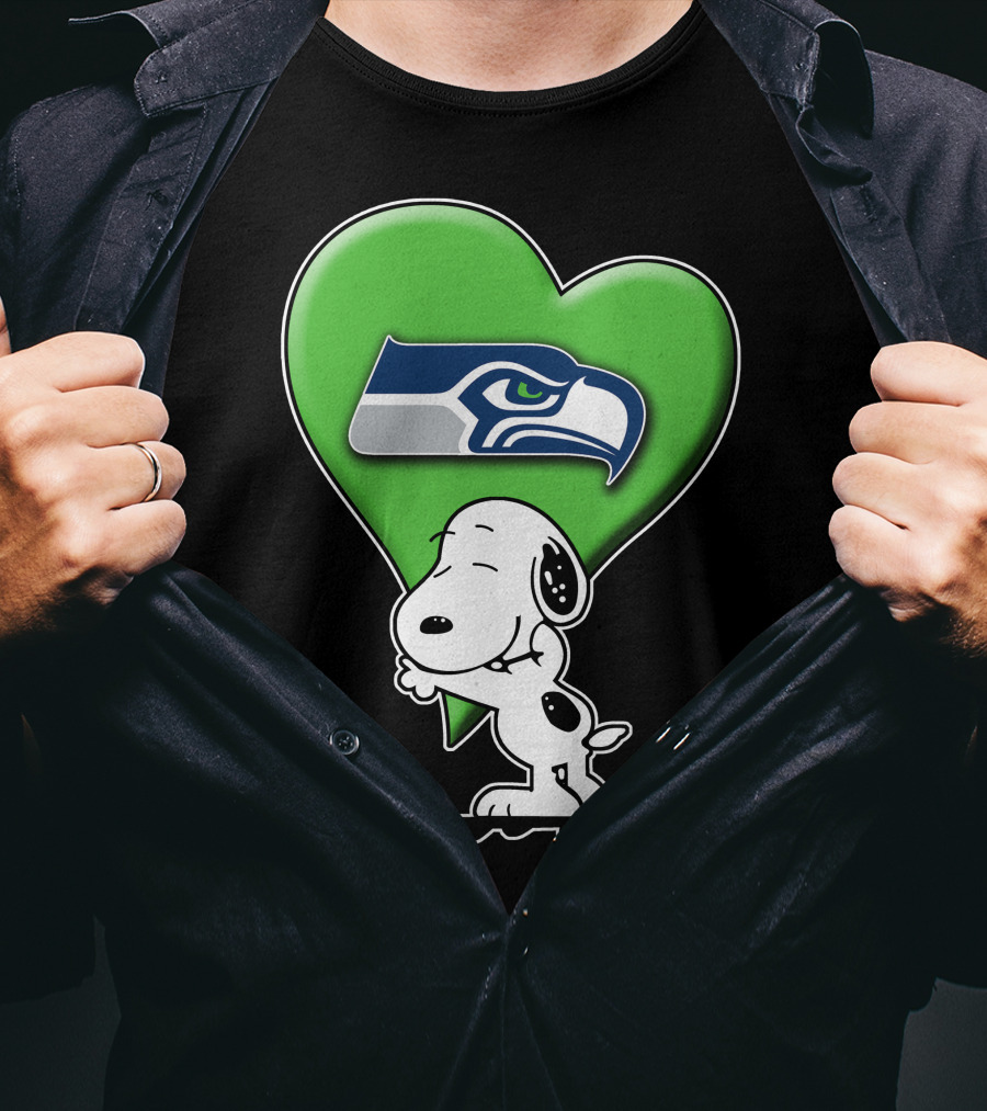 Snoopy Heart Seattle Seahawks Fan T-Shirt