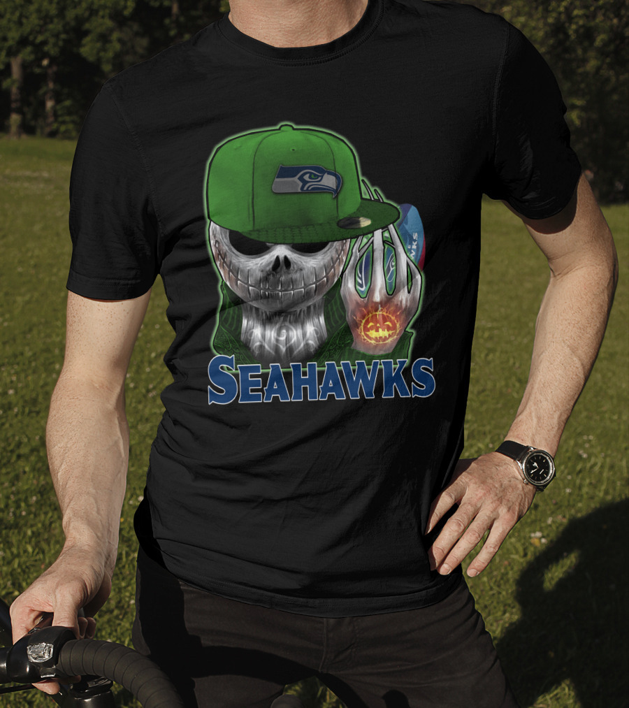 Jackskull In Green Cap Holding Pumpkin Seattle Seahawks T-Shirt