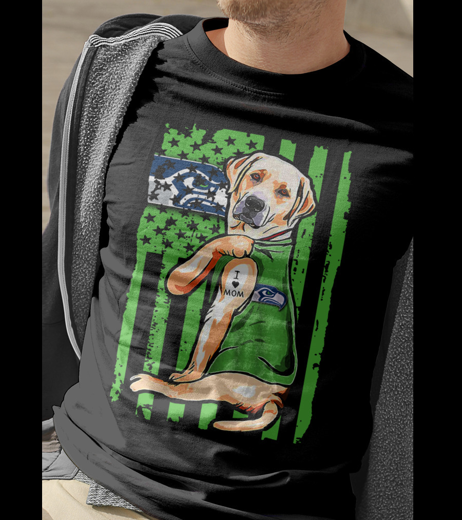 Labrador Retriever Seattle Seahawks Flag I Love Mom Tattoo T-Shirt