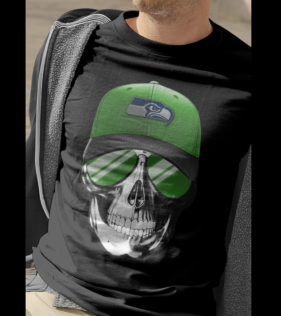 Skull V7 Seattle Seahawks Green Hat And Sunglasses T-Shirt