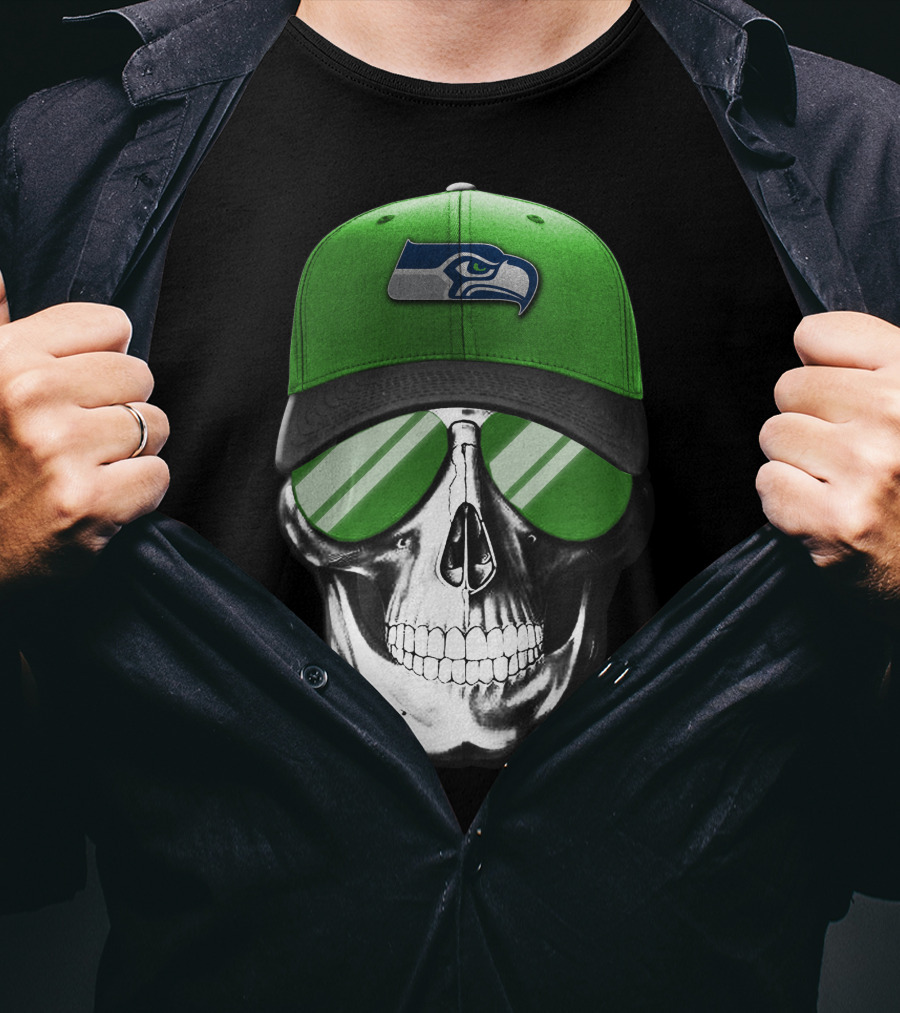 Skull V7 Seattle Seahawks Green Hat And Sunglasses T-Shirt