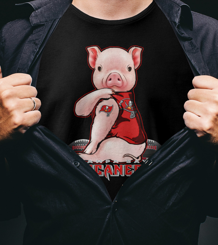 Tampa Bay Buccaneers Pig Football Fan T-Shirt
