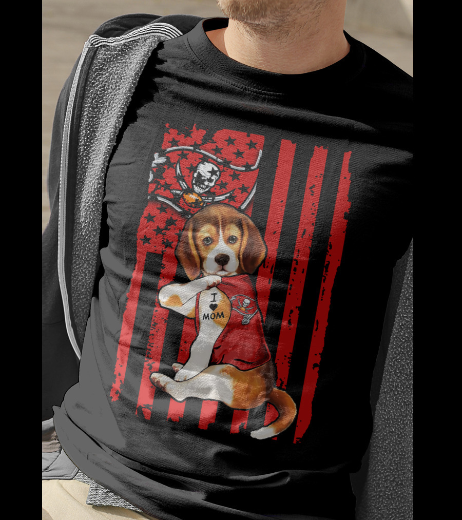 Beagle Puppy Tampa Bay Buccaneers I Love Mom Tattoo Patriotic Flag T-Shirt