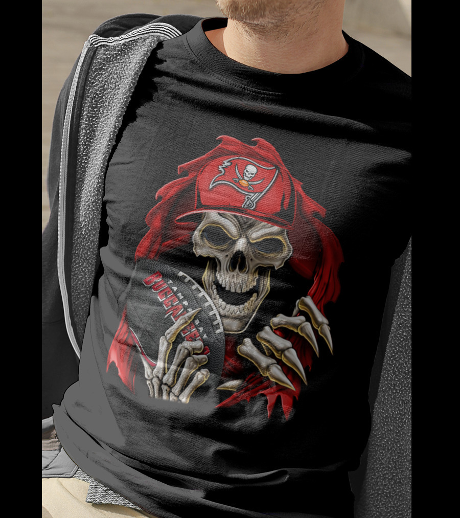 Skullbong Buccaneers Skeleton With Football And Red Cap T-Shirt