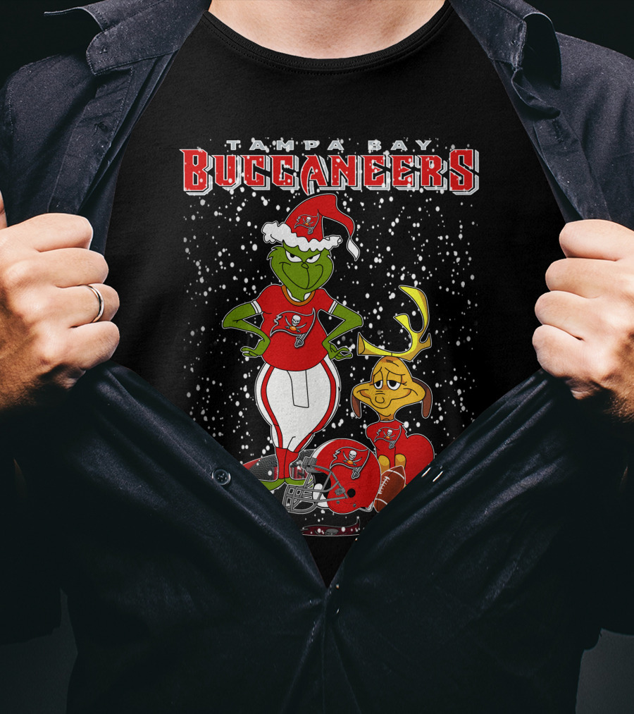 Grinchxmas Tampa Bay Buccaneers Santa Hat Christmas Football Snow T-Shirt