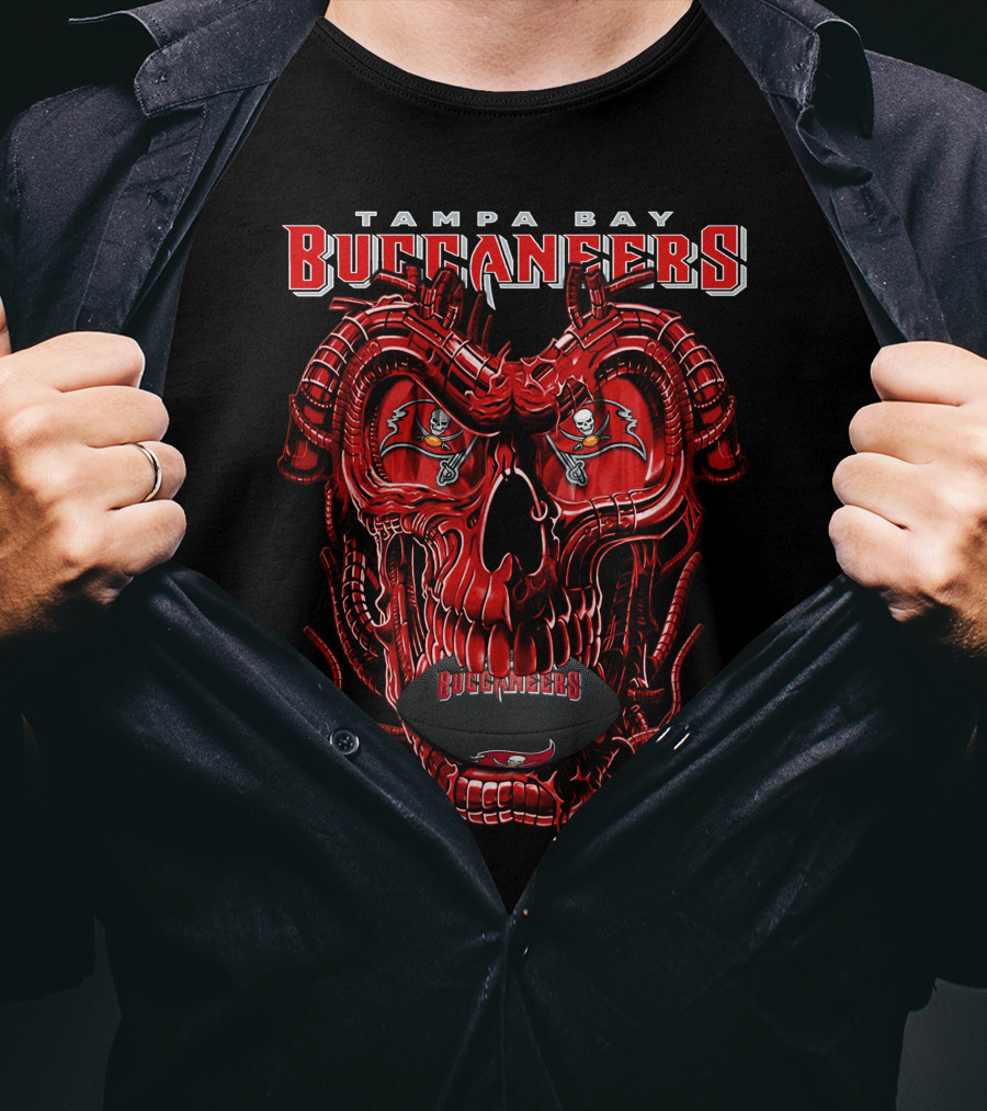 Tampa Bay Buccaneers Dragonskull NFL Football T-Shirt