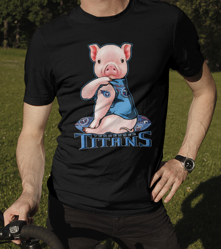 Tennessee Titans Pig Wearing Team Jersey T-Shirt