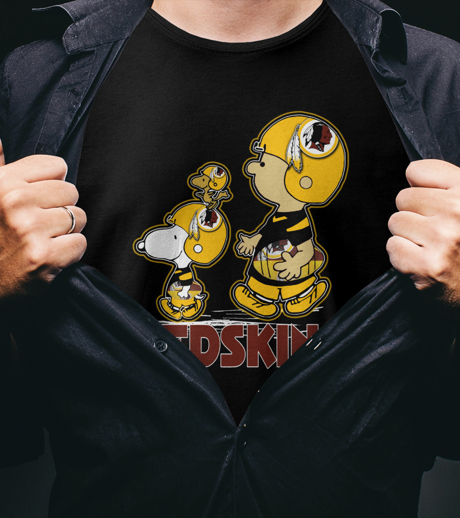 Snpfootball Redskins Peanuts Characters In Football Helmets T-Shirt