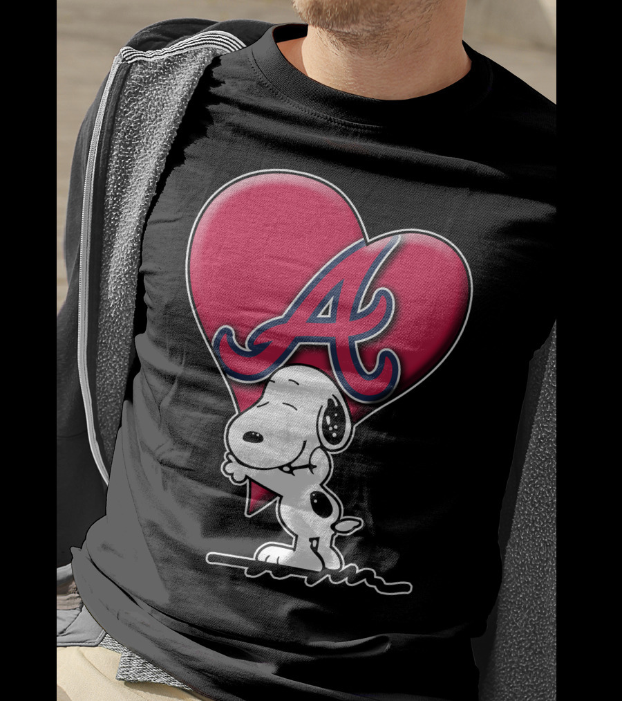 Snoopy Heart Atlanta Braves T-Shirt