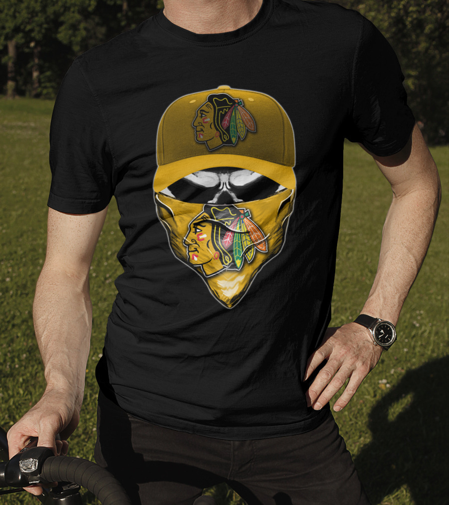 Skull Chicago Blackhawks Logo Hat And Bandana T-Shirt