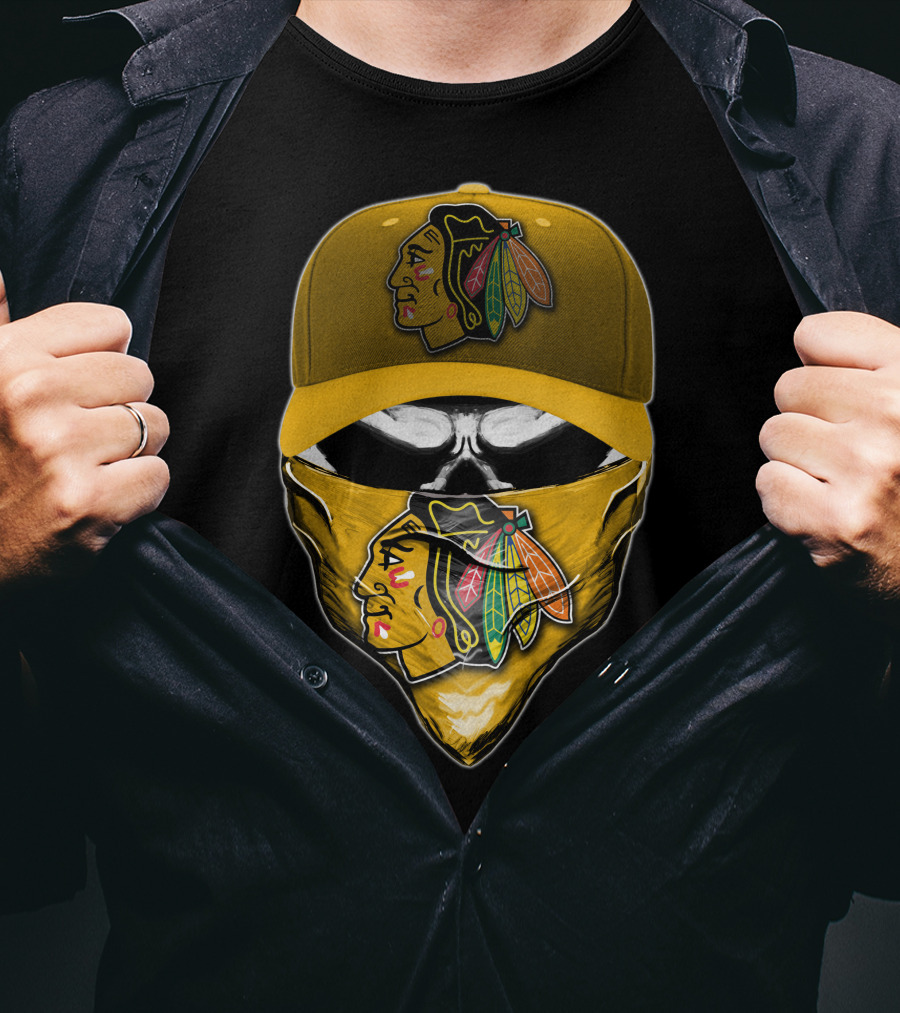 Skull Chicago Blackhawks Logo Hat And Bandana T-Shirt
