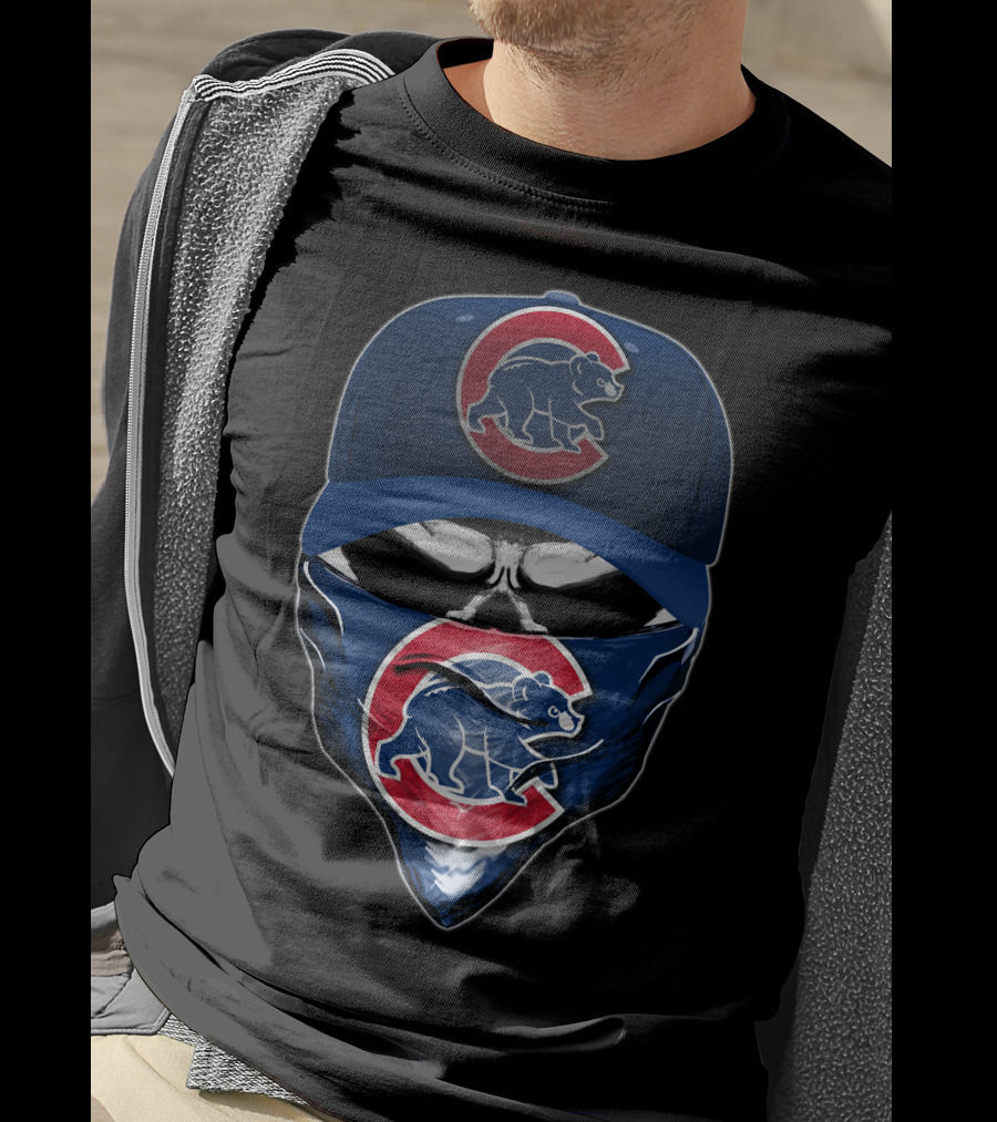 Skull Wearing Chicago Cubs Hat And Bandana T-Shirt