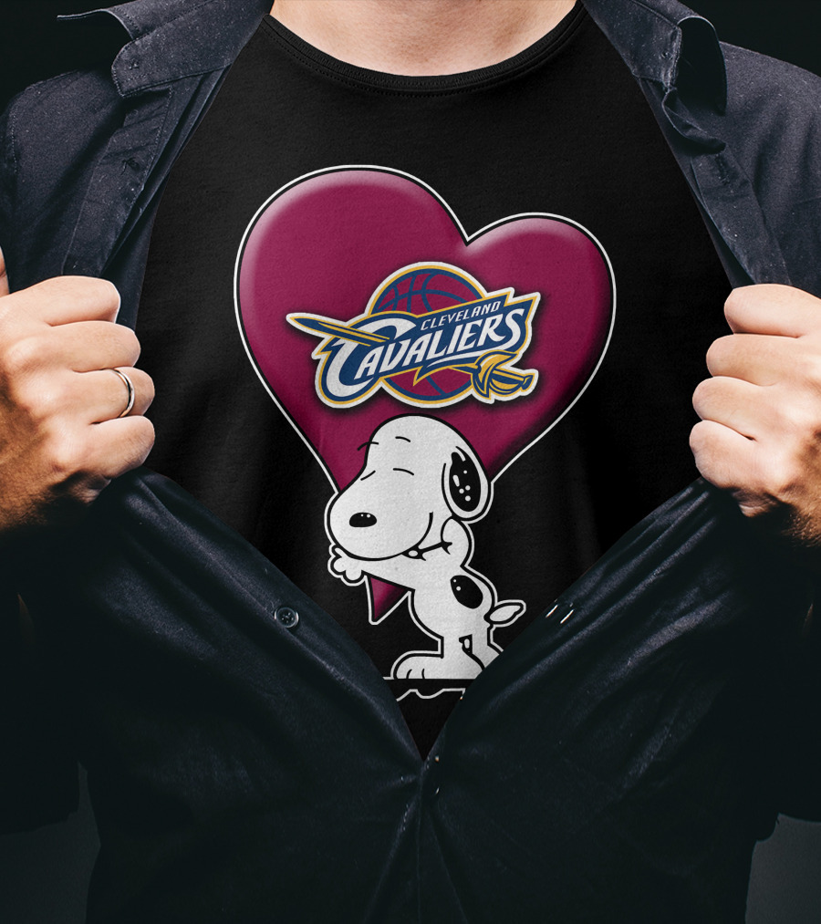Snp V1 Cleveland Cavaliers Heart Basketball Snoopy Hugging T-Shirt
