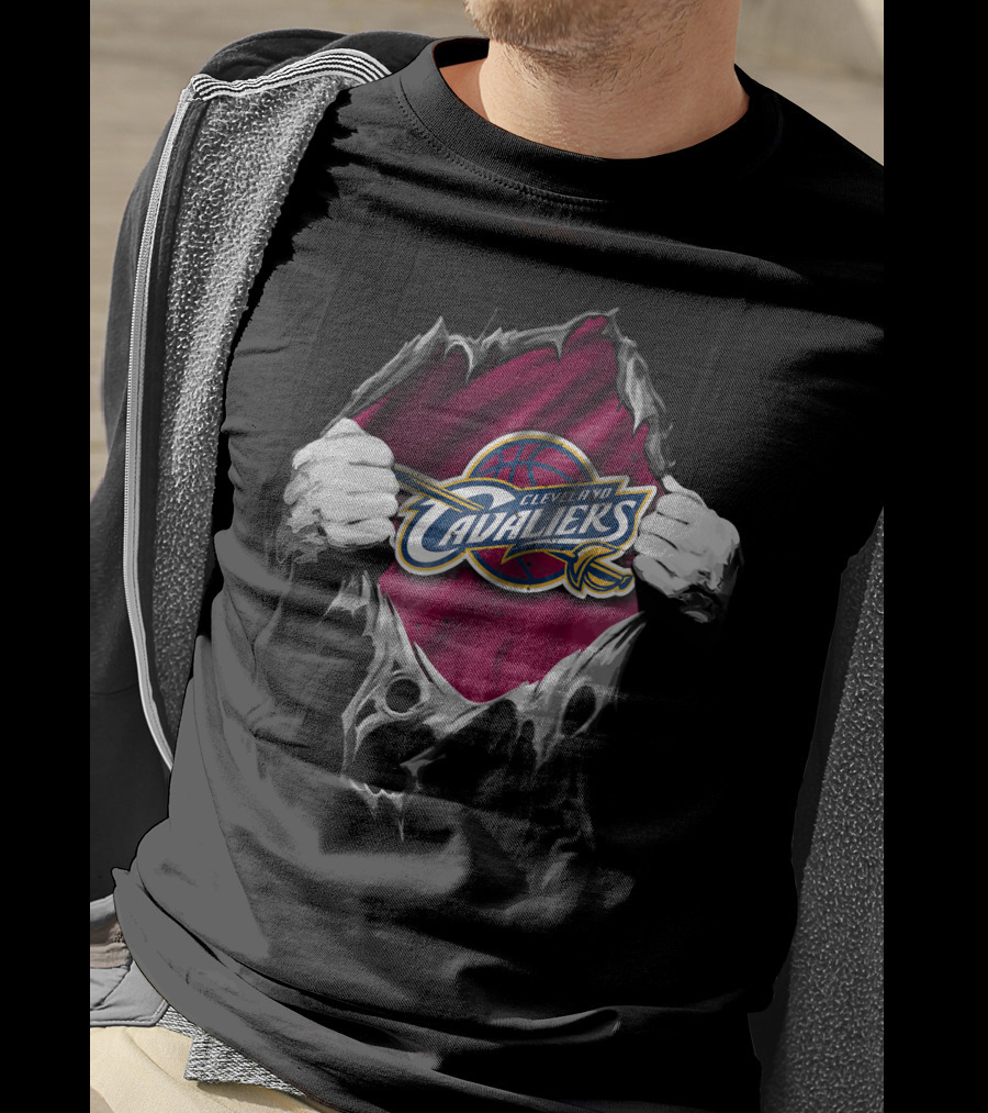 Torn Effect Cleveland Cavaliers Logo With Ripped Hands T-Shirt