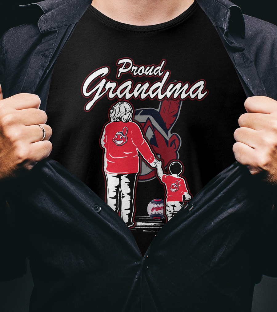 Proud Grandma Cleveland Indians Baseball Family T-Shirt