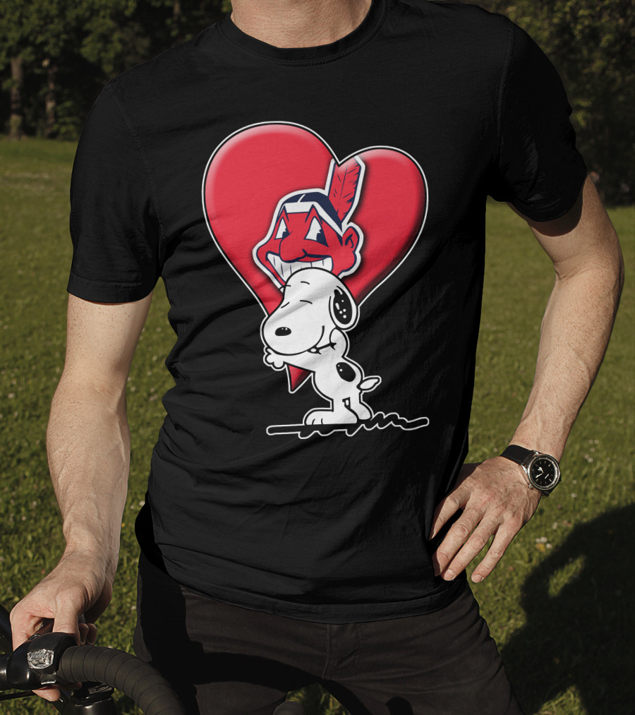 Snoopy Hugging Cleveland Indians Logo Heart T-Shirt