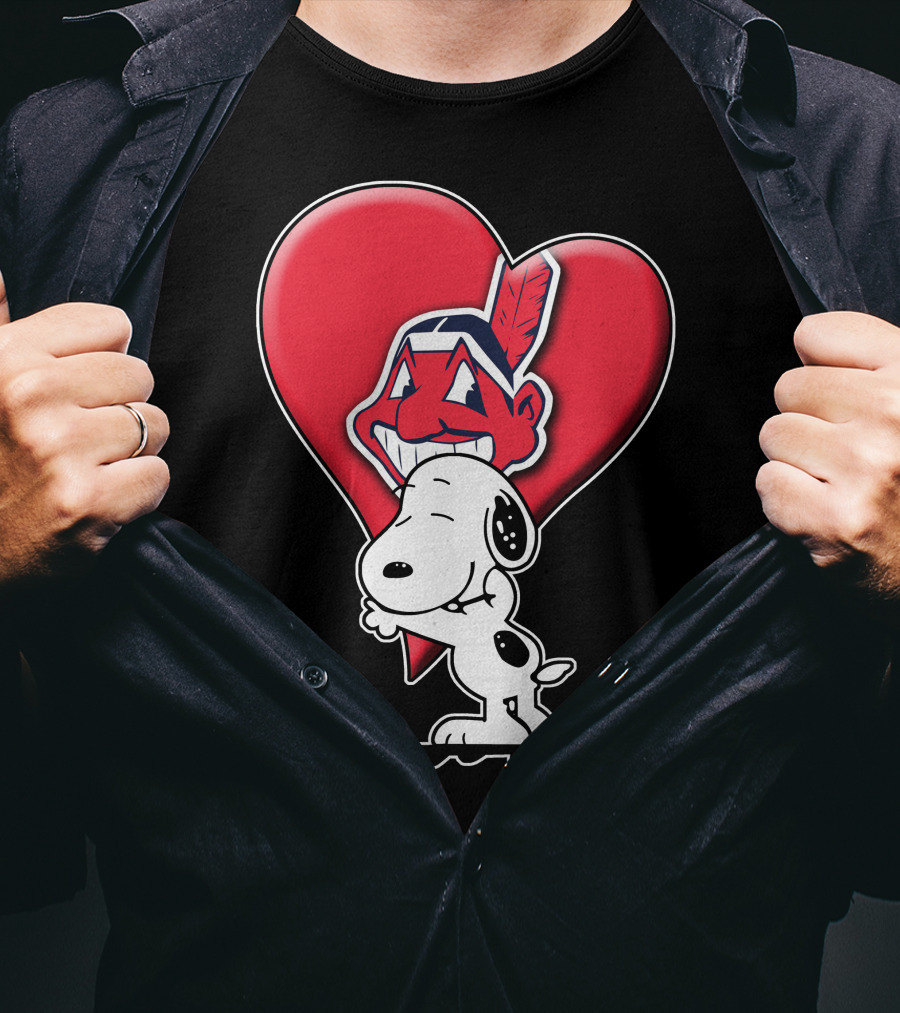 Snoopy Hugging Cleveland Indians Logo Heart T-Shirt