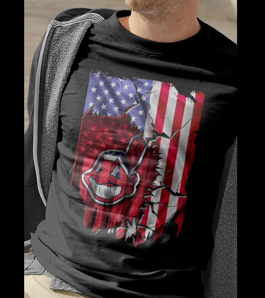 American Flag Cleveland Indians Iconic T-Shirt