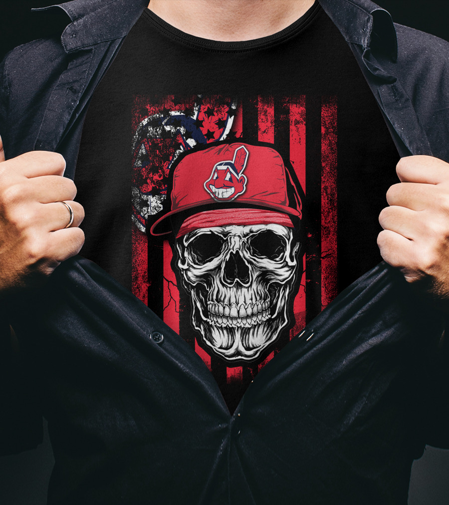 Cleveland Indians Skull With Red Cap And Grunge Stripes T-Shirt