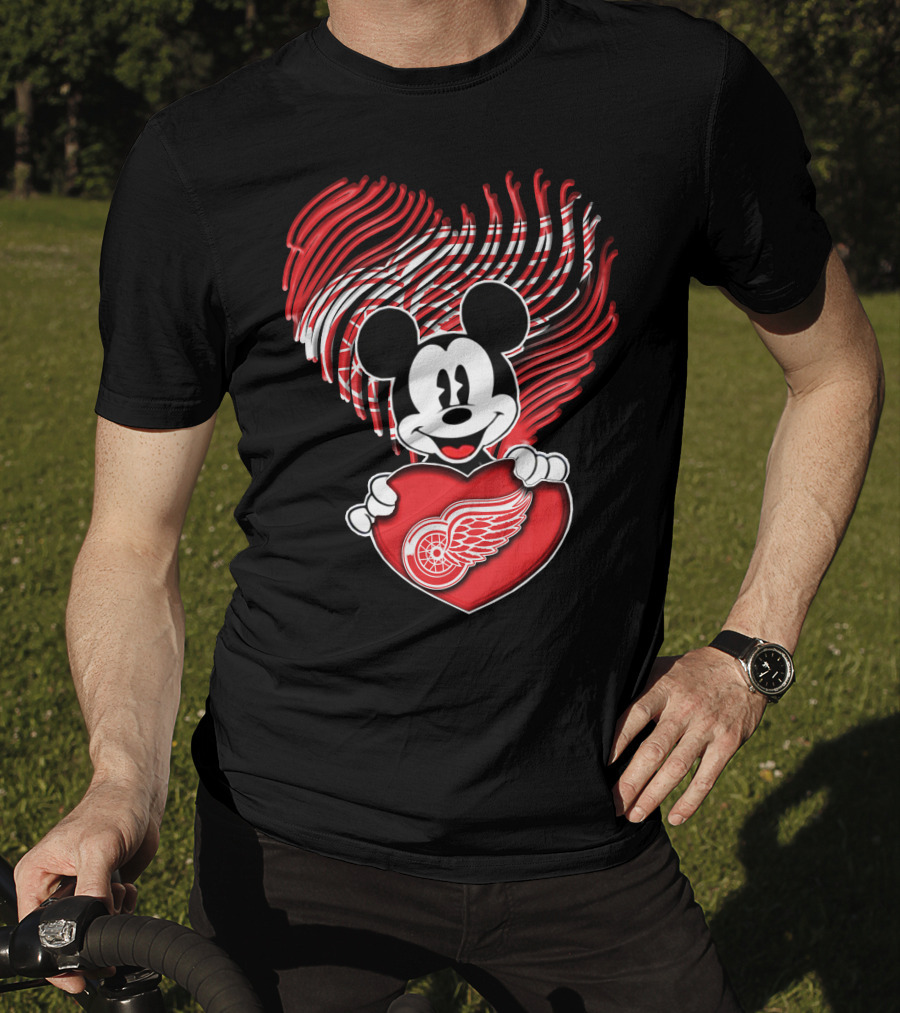 Mick Heart Holding Detroit Red Wings Fingerprint T-Shirt