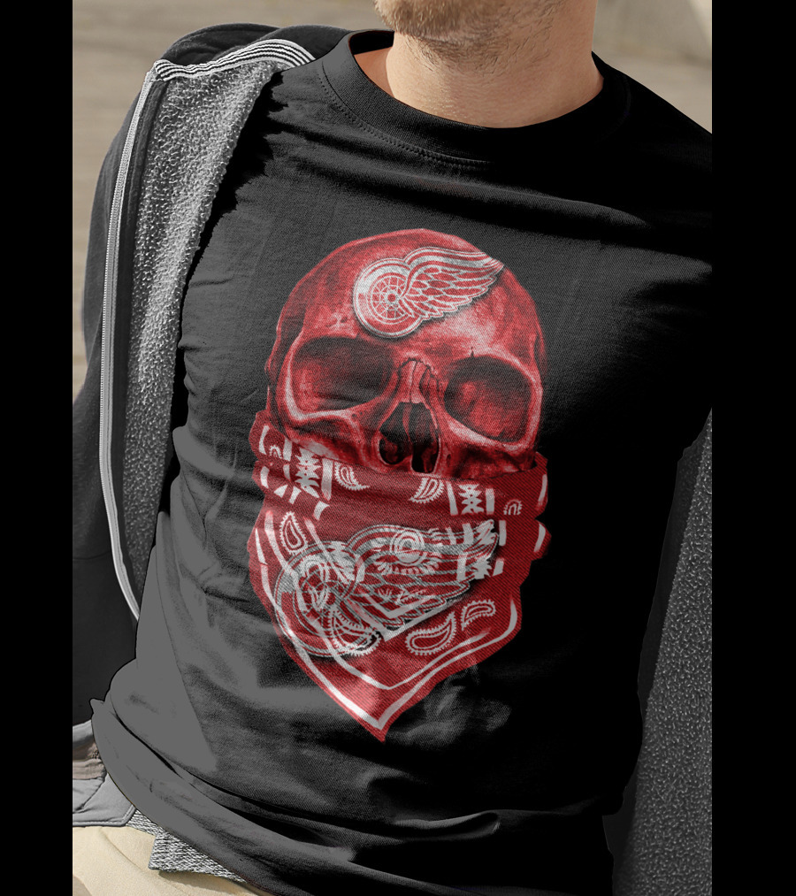 Skull With Detroit Red Wings Bandana T-Shirt