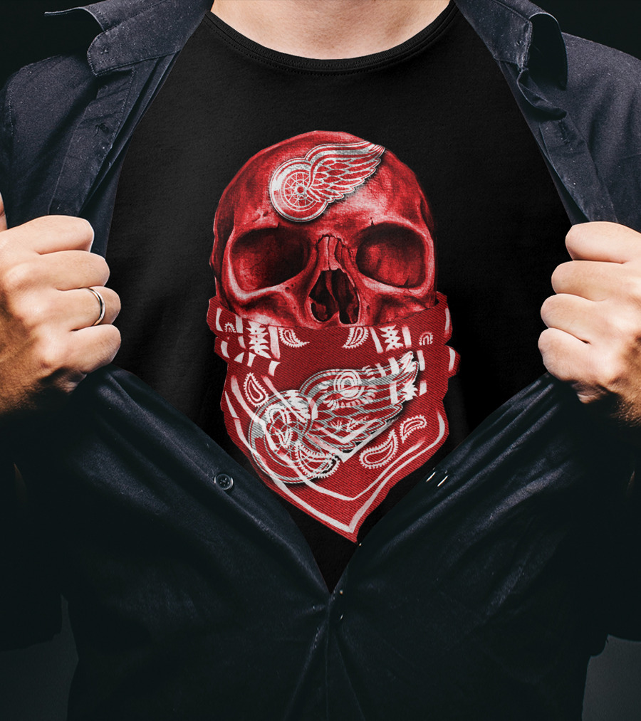 Skull With Detroit Red Wings Bandana T-Shirt