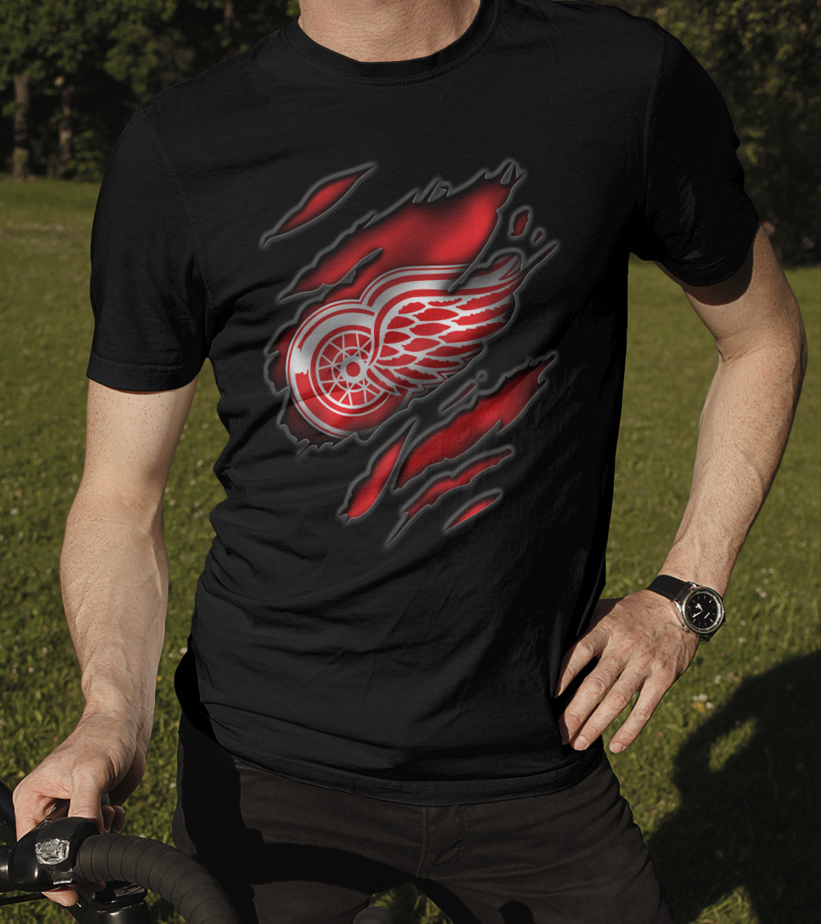 Torn Detroit Red Wings Logo Claw Marks T-Shirt