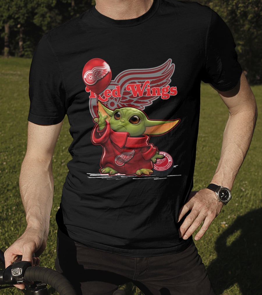 Yoda Red Wings Balloon T-Shirt