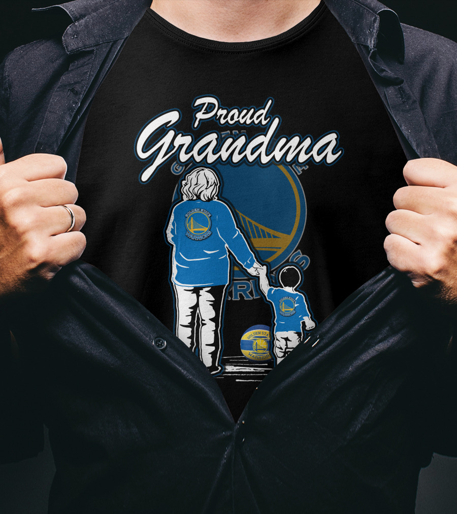 Proud Grandma Golden State Warriors Fan Family T-Shirt