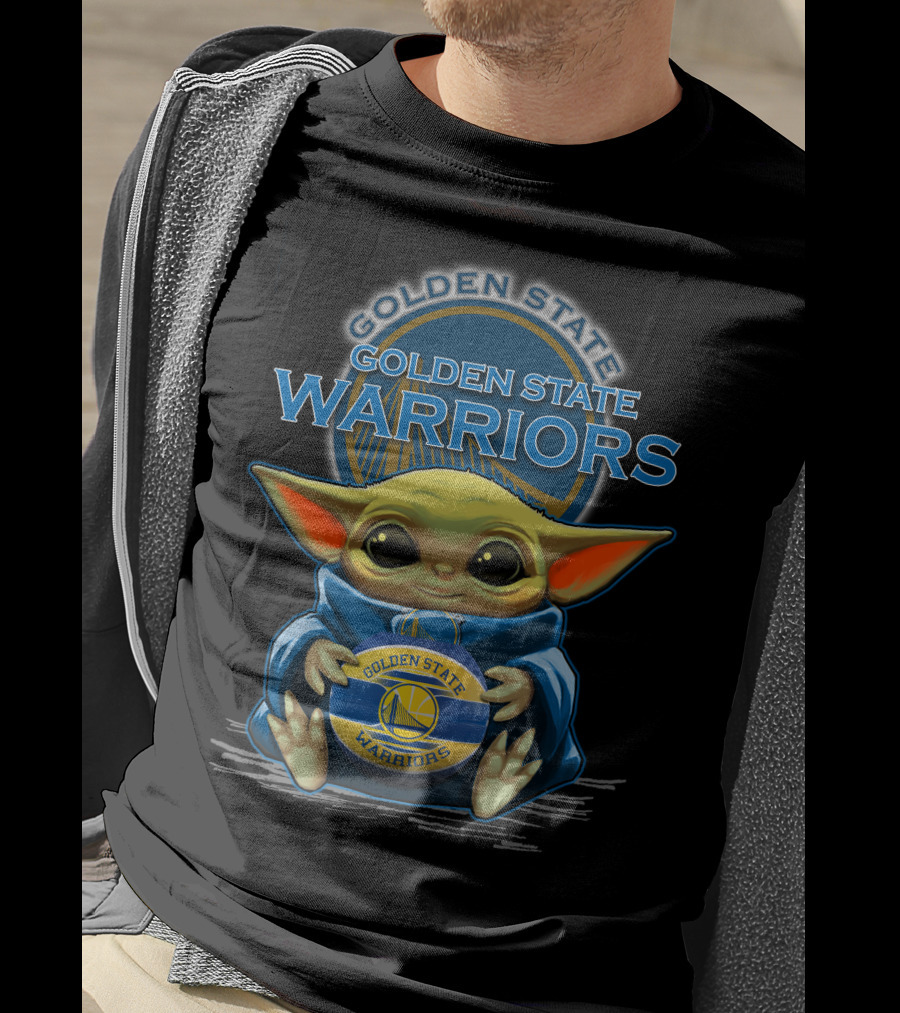 Golden State Warriors Yoda Holding Basketball T-Shirt
