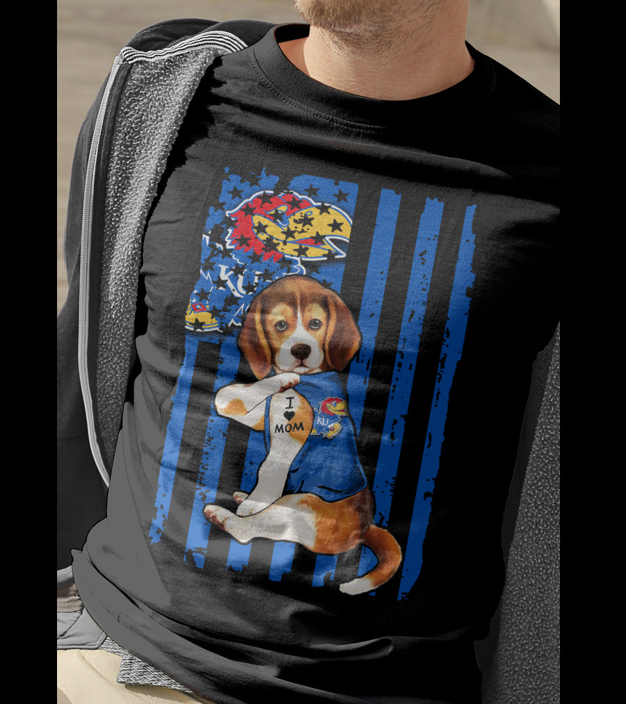 I Love Mom Beagle Wearing Kansas Jayhawks Logo Blue Flag Background T-Shirt