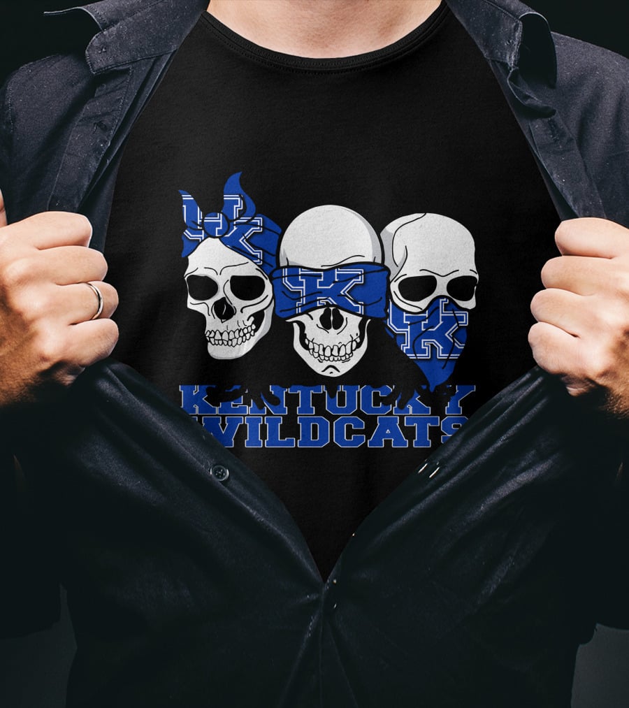 Kentucky Wildcats Three Skulls With Bandanas And Bow T-Shirt