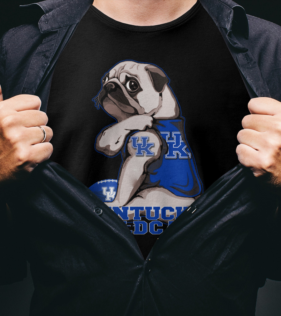 Kentucky Wildcats Pug With Football And UK T-Shirt