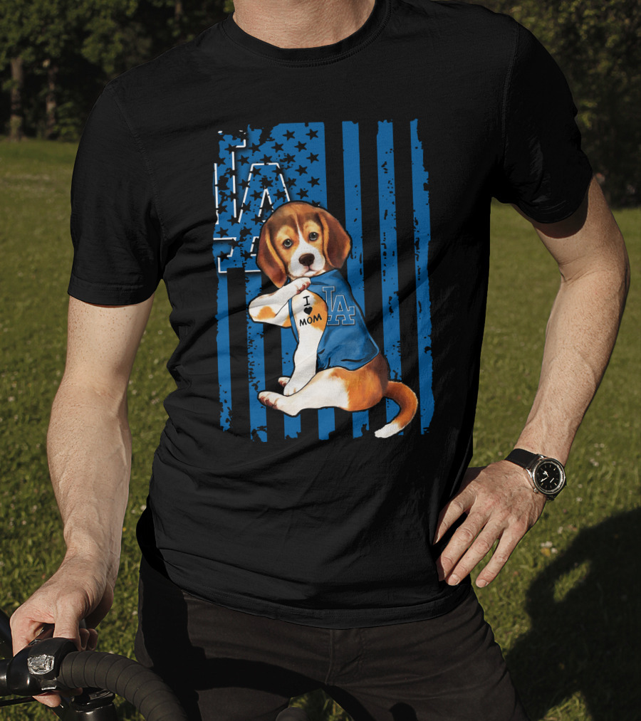 Beagle Wearing Los Angeles Dodgers Shirt With Tattoo I Love Mom T-Shirt