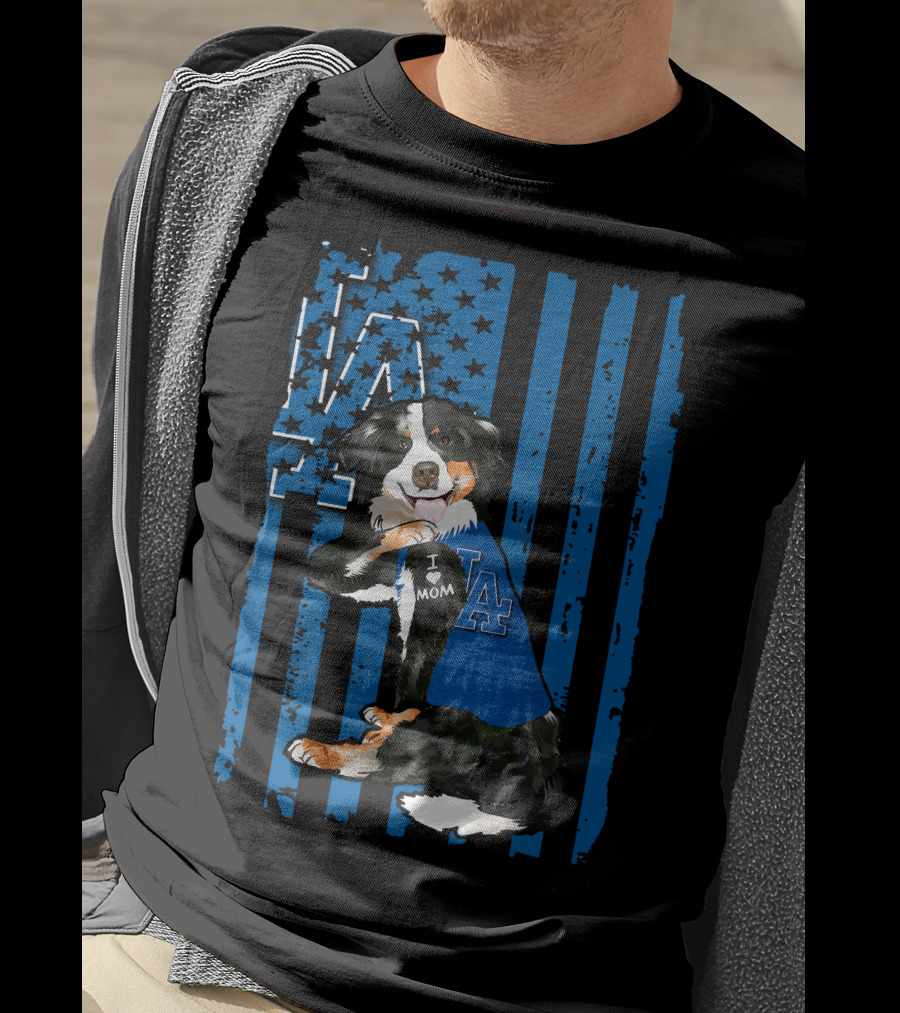 Border Collie I Love Mom Los Angeles Dodgers Blue Flag T-Shirt
