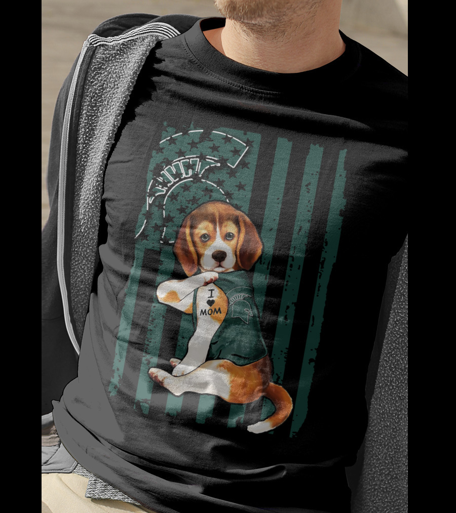 Beagle I Love Mom Michigan State Spartans Fan Support With Mascot And Helmet T-Shirt