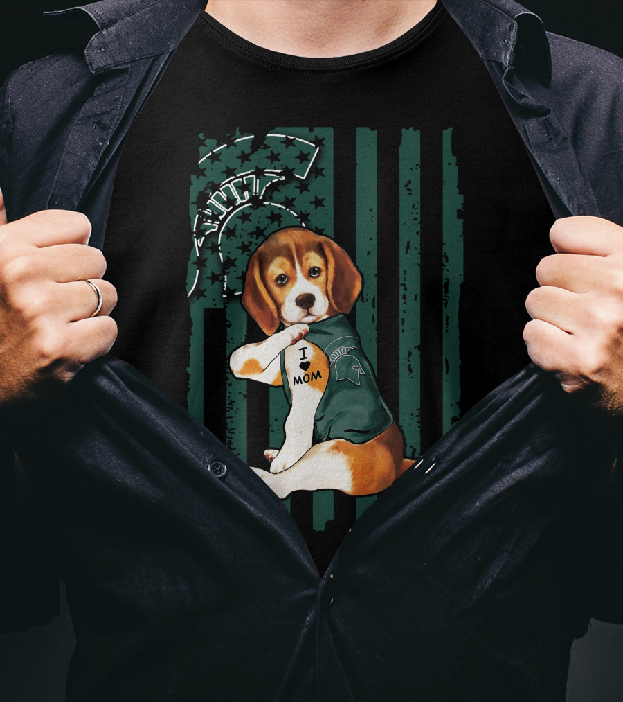 Beagle I Love Mom Michigan State Spartans Fan Support With Mascot And Helmet T-Shirt