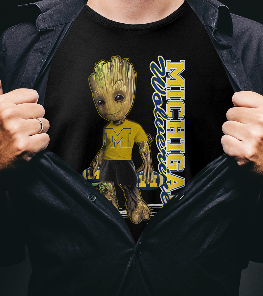Groot Michigan Wolverines M Logo Skating Fan T-Shirt