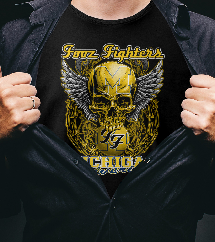 Foor Fighters Michigan Wolverines Skull Wings Chain T-Shirt