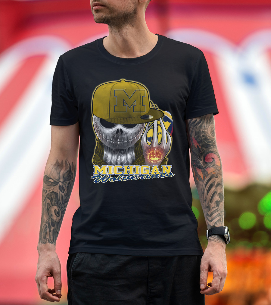 Jackskull Michigan Wolverines Halloween Skull with Wolverine Colors and Cap T-Shirt