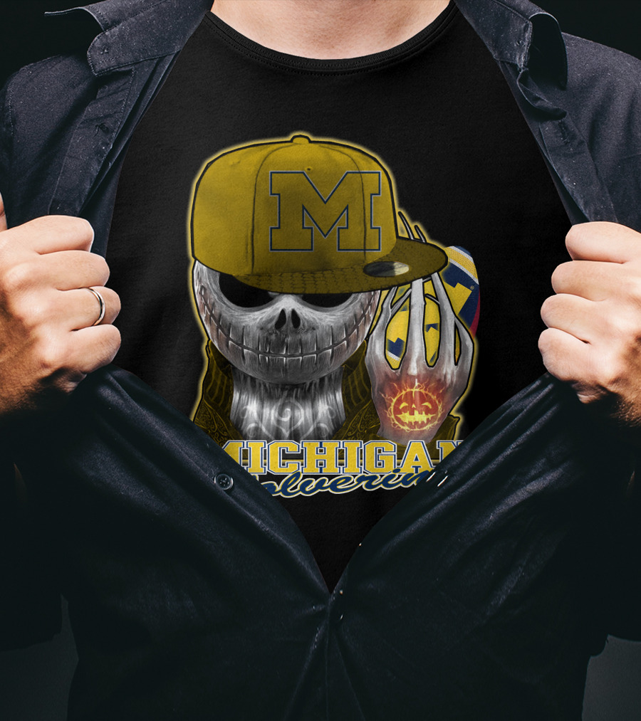 Jackskull Michigan Wolverines Halloween Skull With Wolverine Colors And Cap T-Shirt