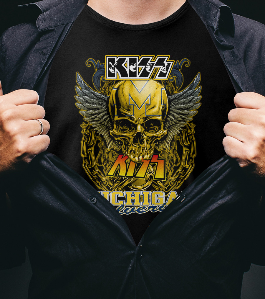 Kiss Michigan Wolverines Skull With Wings And Chains T-Shirt