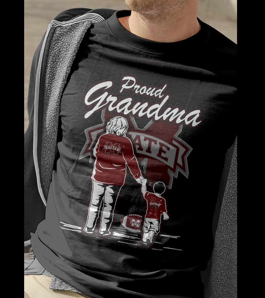 Proud Grandma Mississippi State Bulldogs Vintage Style Family Football Fan T-Shirt