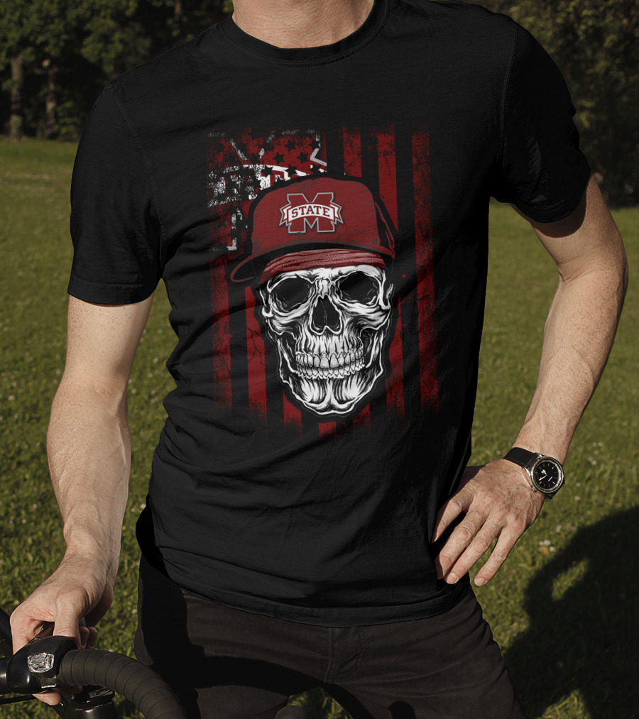 Mississippi State Bulldogs Skull With Cap T-Shirt