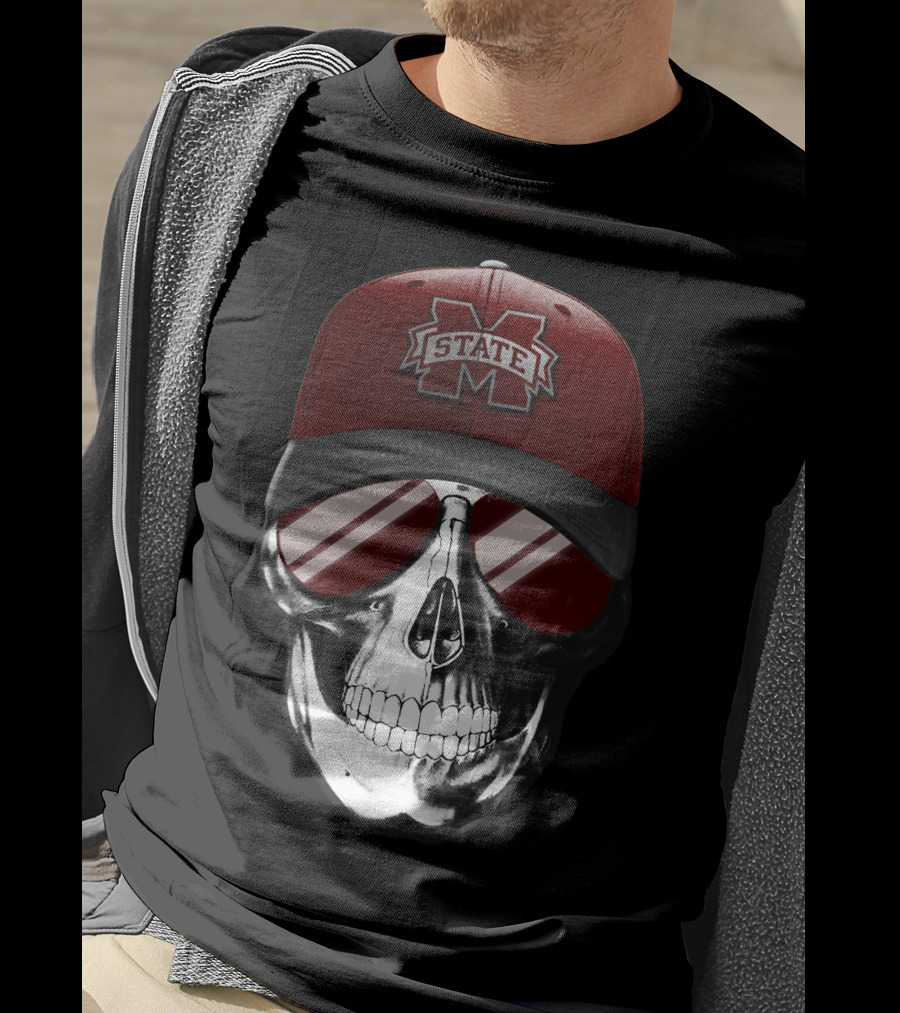 Mississippi State Bulldogs Skull With Hat And Sunglasses T-Shirt
