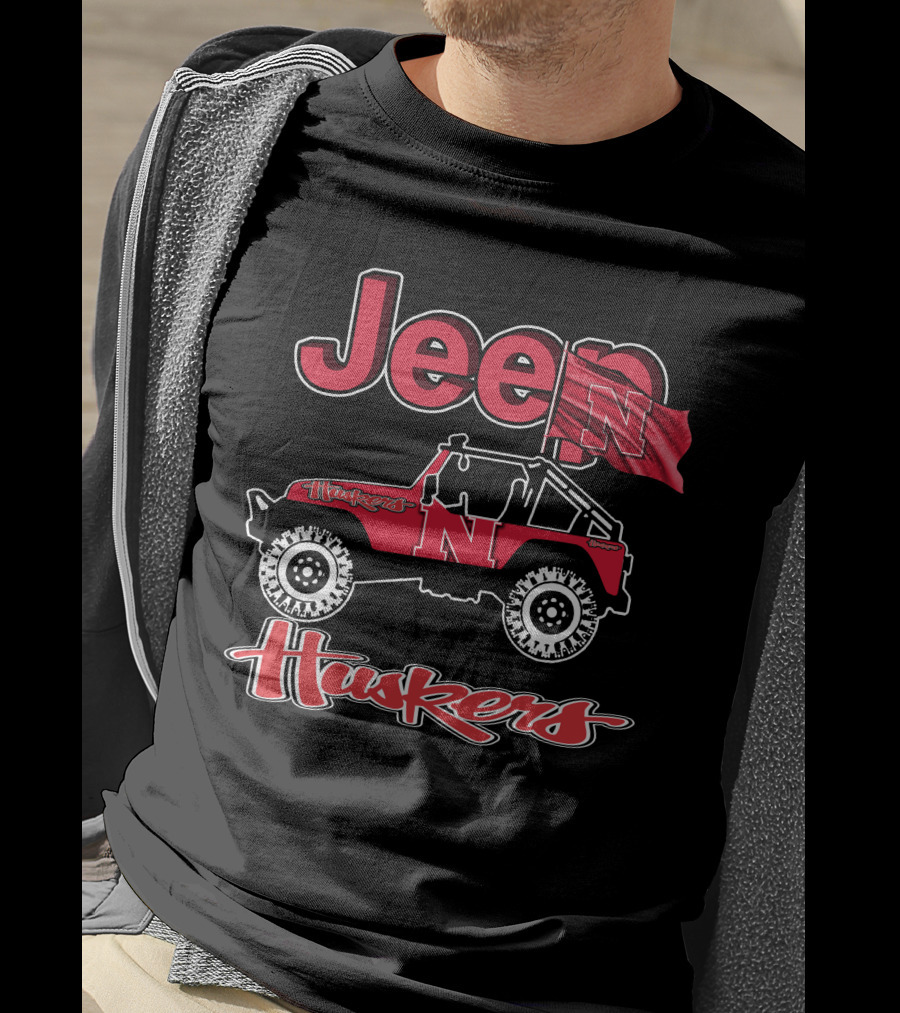 Jeep Nebraska Cornhuskers Husker Red N Flag T-Shirt
