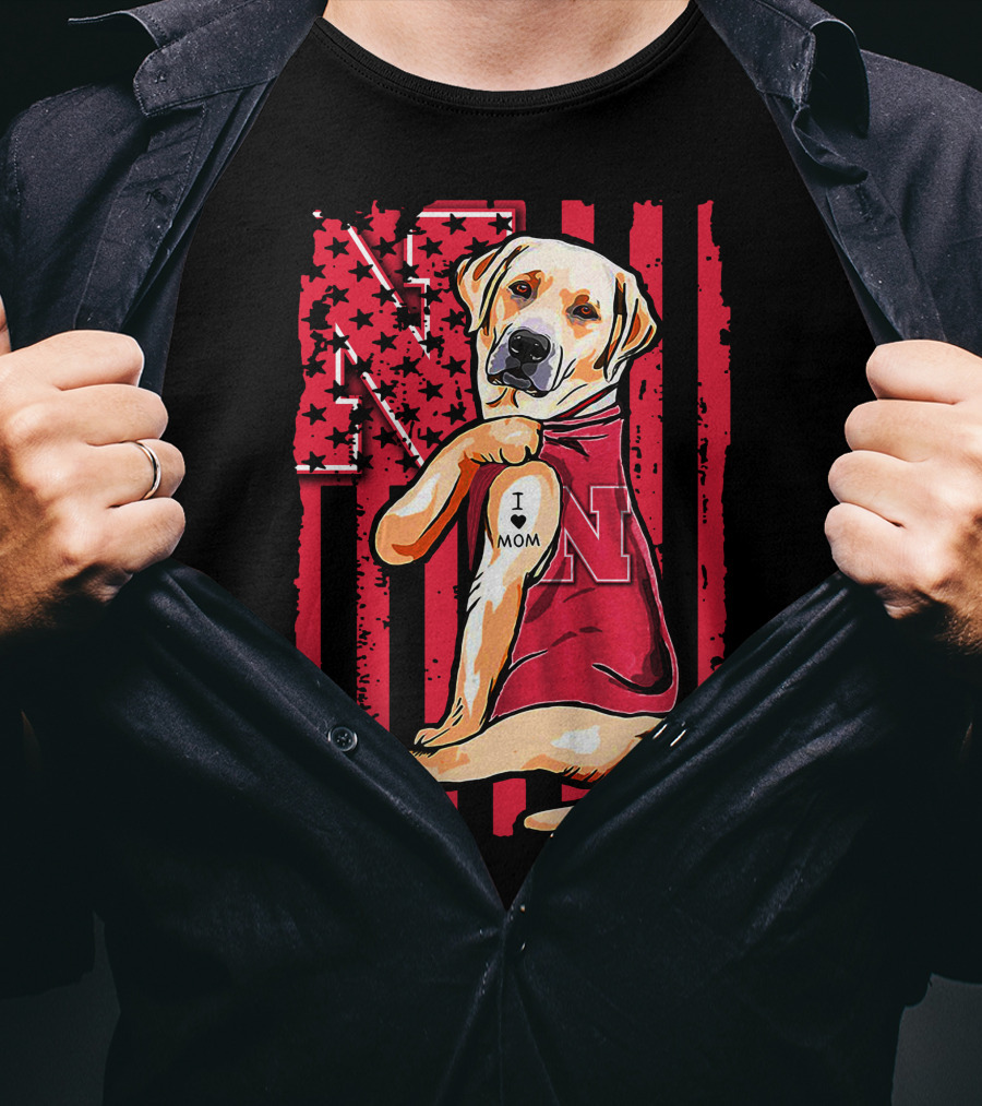 Labrador Retriever Nebraska Cornhuskers I Love Mom Flag T-Shirt