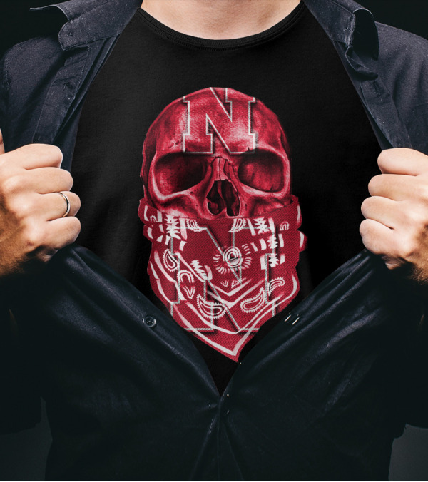 Nebraska Cornhuskers Skull With Red Bandana And N T-Shirt